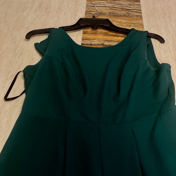 Pants suit - Picture 4 of 6